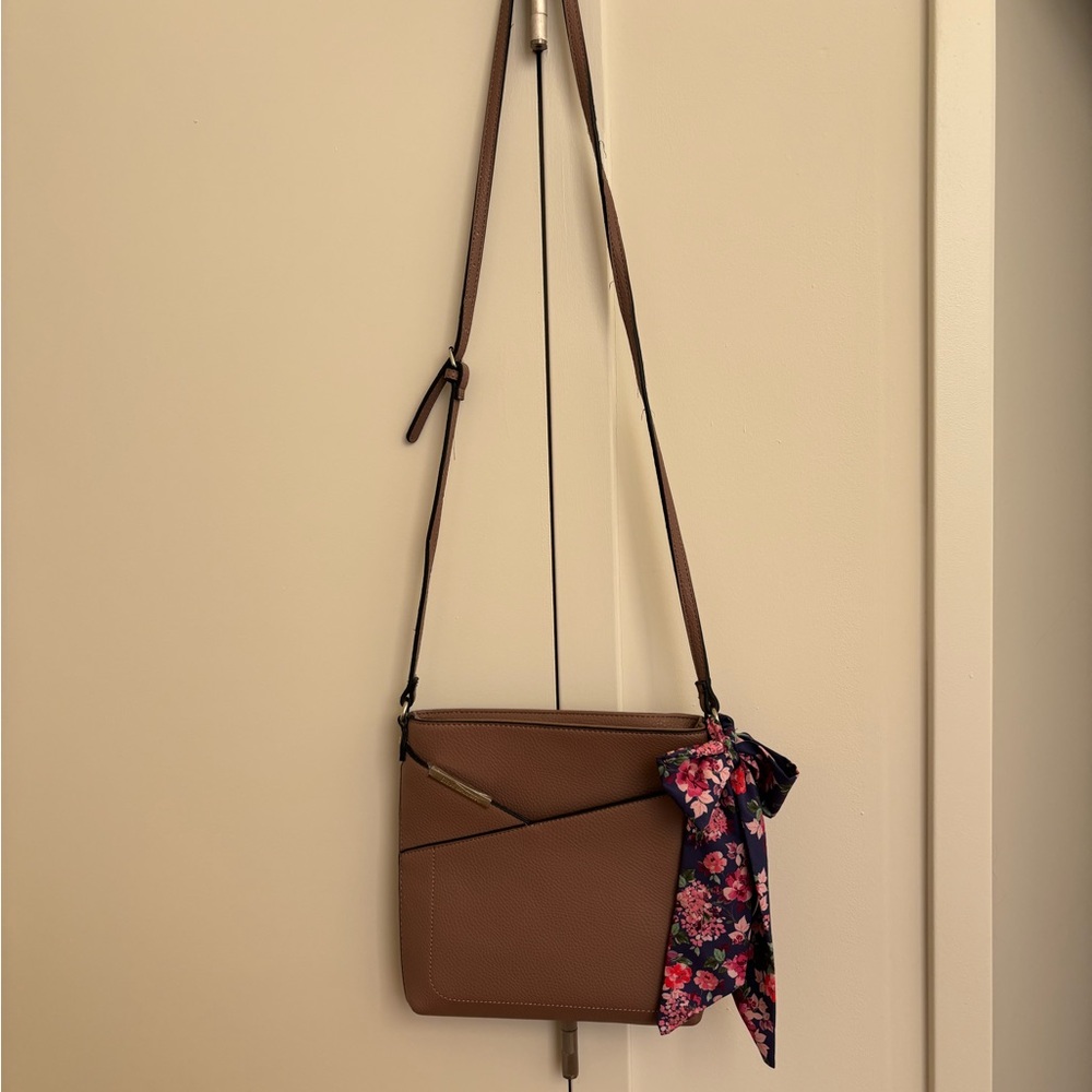 Steve Madden Mauve Crossbody Bag with Floral Scarf
